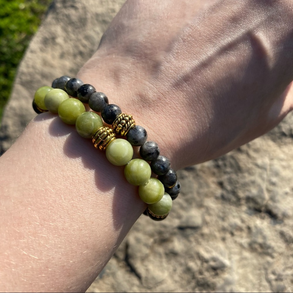🆕Set of 2 natural stone bracelets